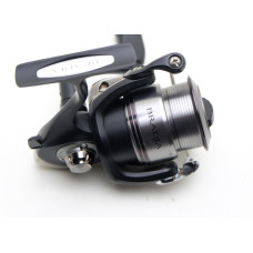 Spinning reel Daiwa Bradia 2506 with maintenance